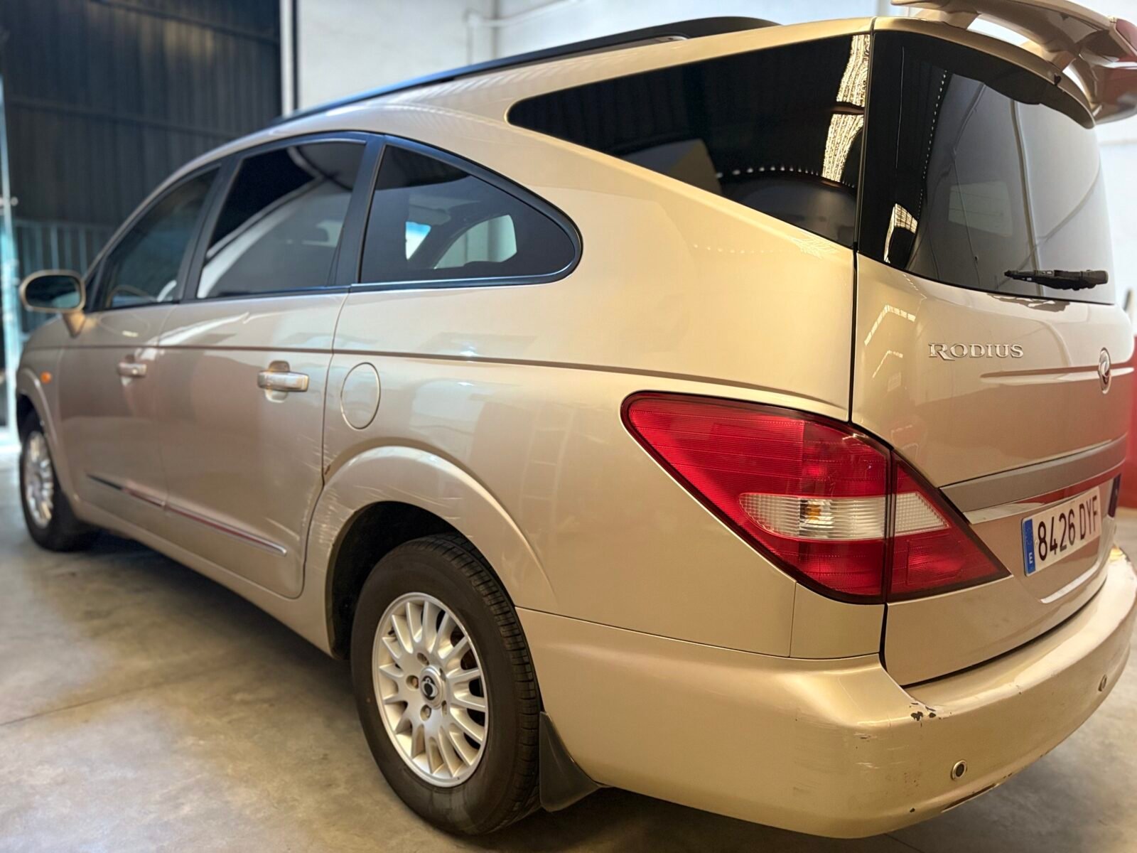 SSANGYONG Rodius 270Xdi Limited