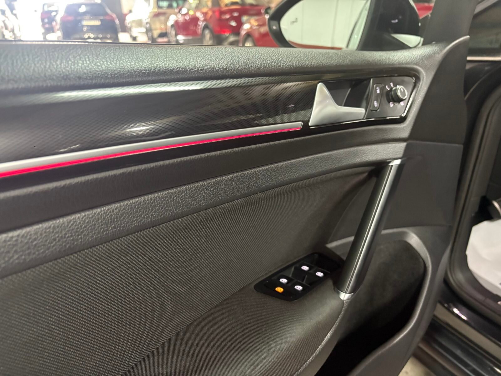 VOLKSWAGEN Golf GTI 2.0 TSI GTI 220 CV DSG