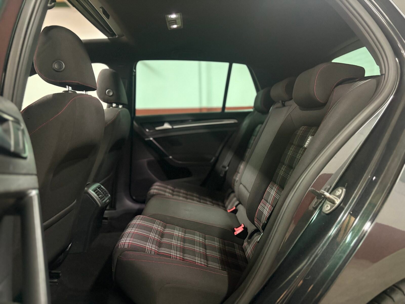 VOLKSWAGEN Golf GTI 2.0 TSI GTI 220 CV DSG