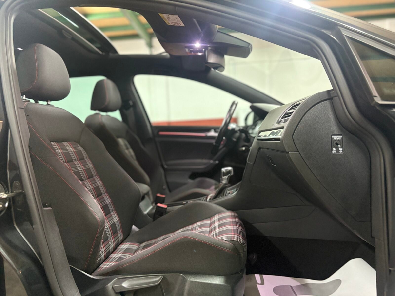 VOLKSWAGEN Golf GTI 2.0 TSI GTI 220 CV DSG