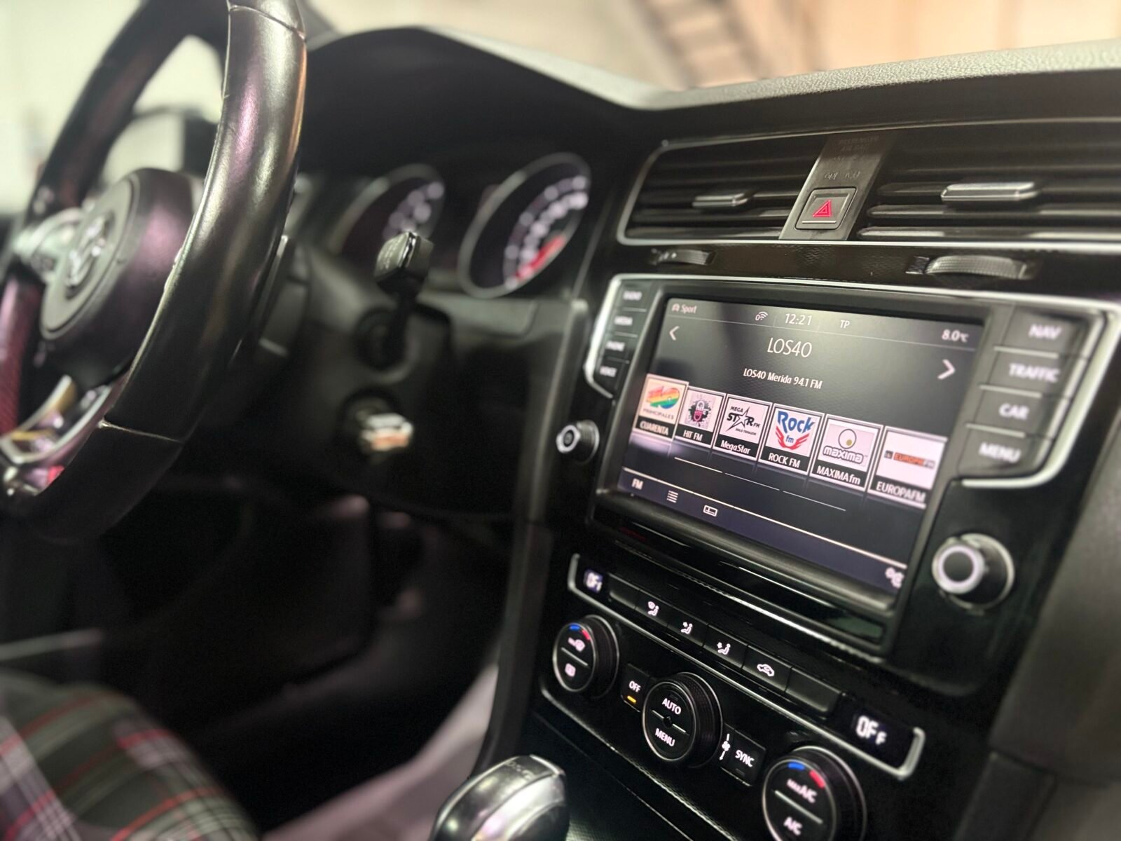 VOLKSWAGEN Golf GTI 2.0 TSI GTI 220 CV DSG