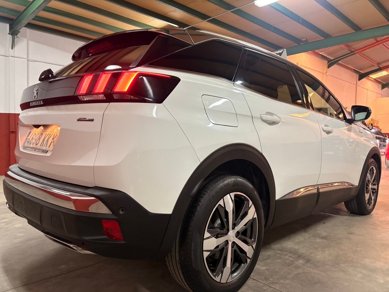 PEUGEOT 3008 GT Line BlueHDi 132kW 180CV SS EAT8