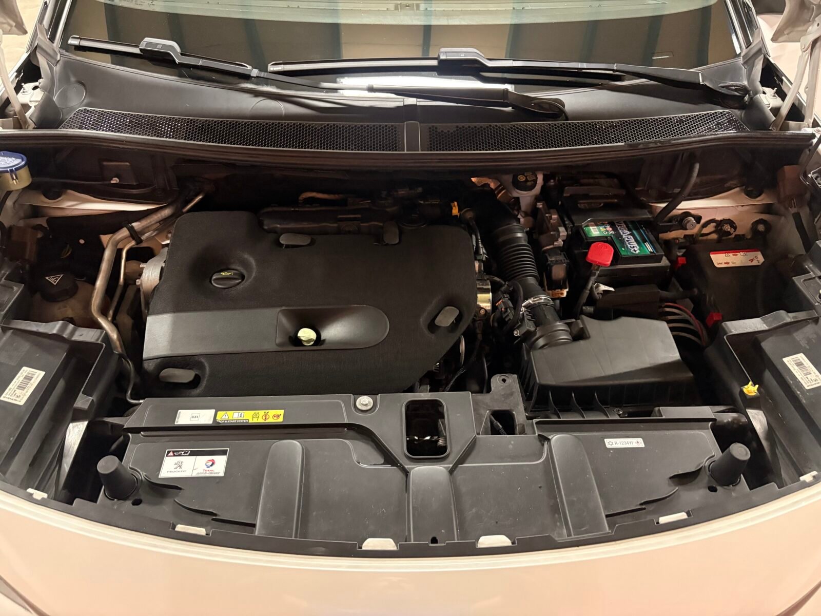 PEUGEOT 3008 GT Line BlueHDi 132kW 180CV SS EAT8