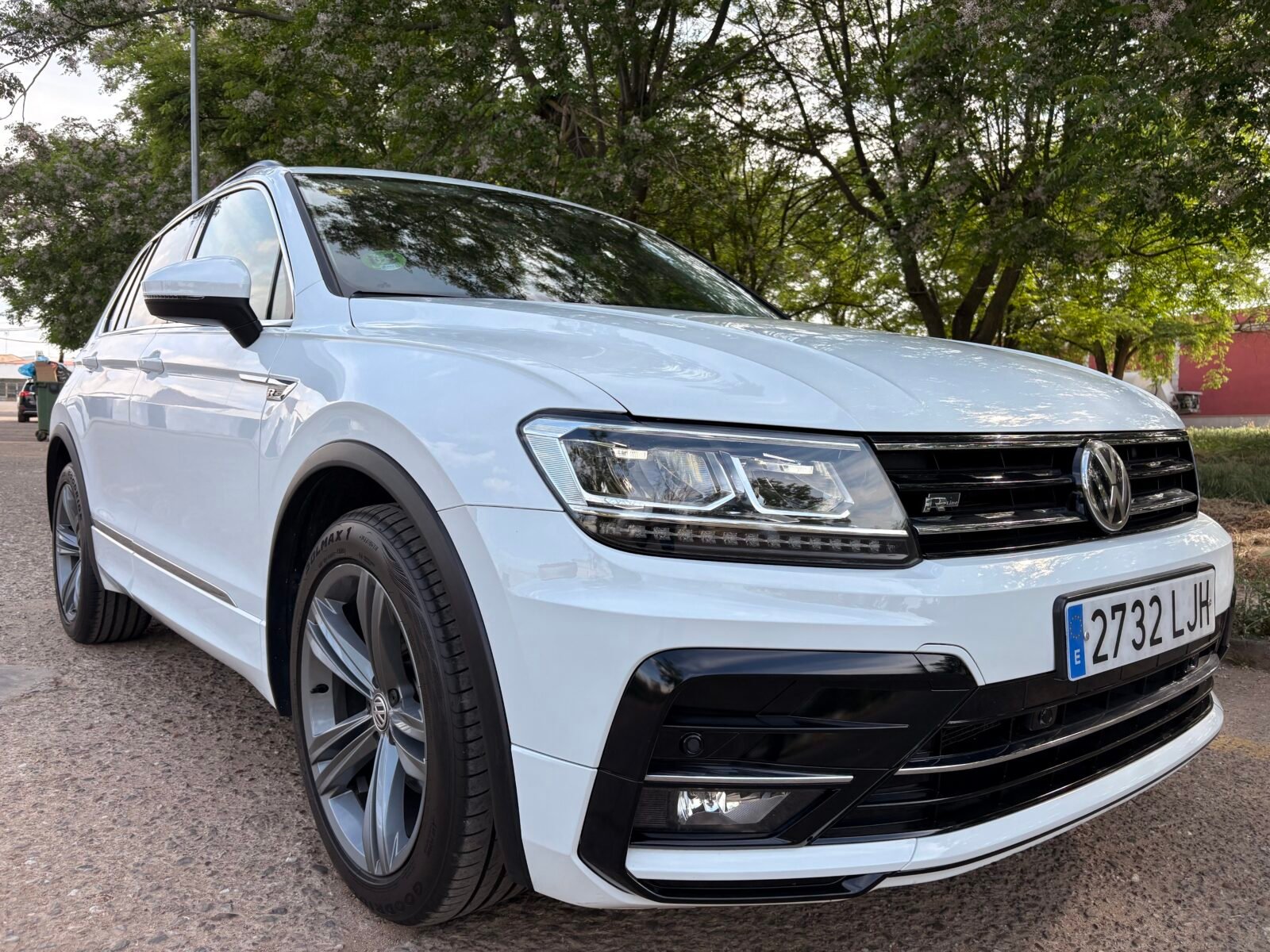 VOLKSWAGEN Tiguan RLine 2.0 TDI DSG 150 CV