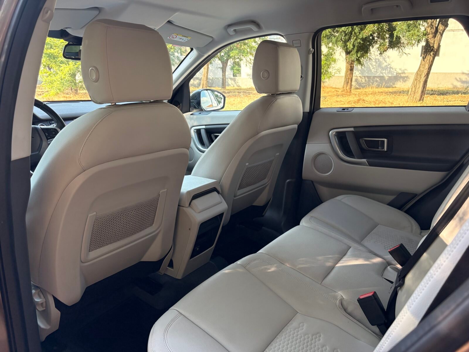 LAND-ROVER Discovery Sport