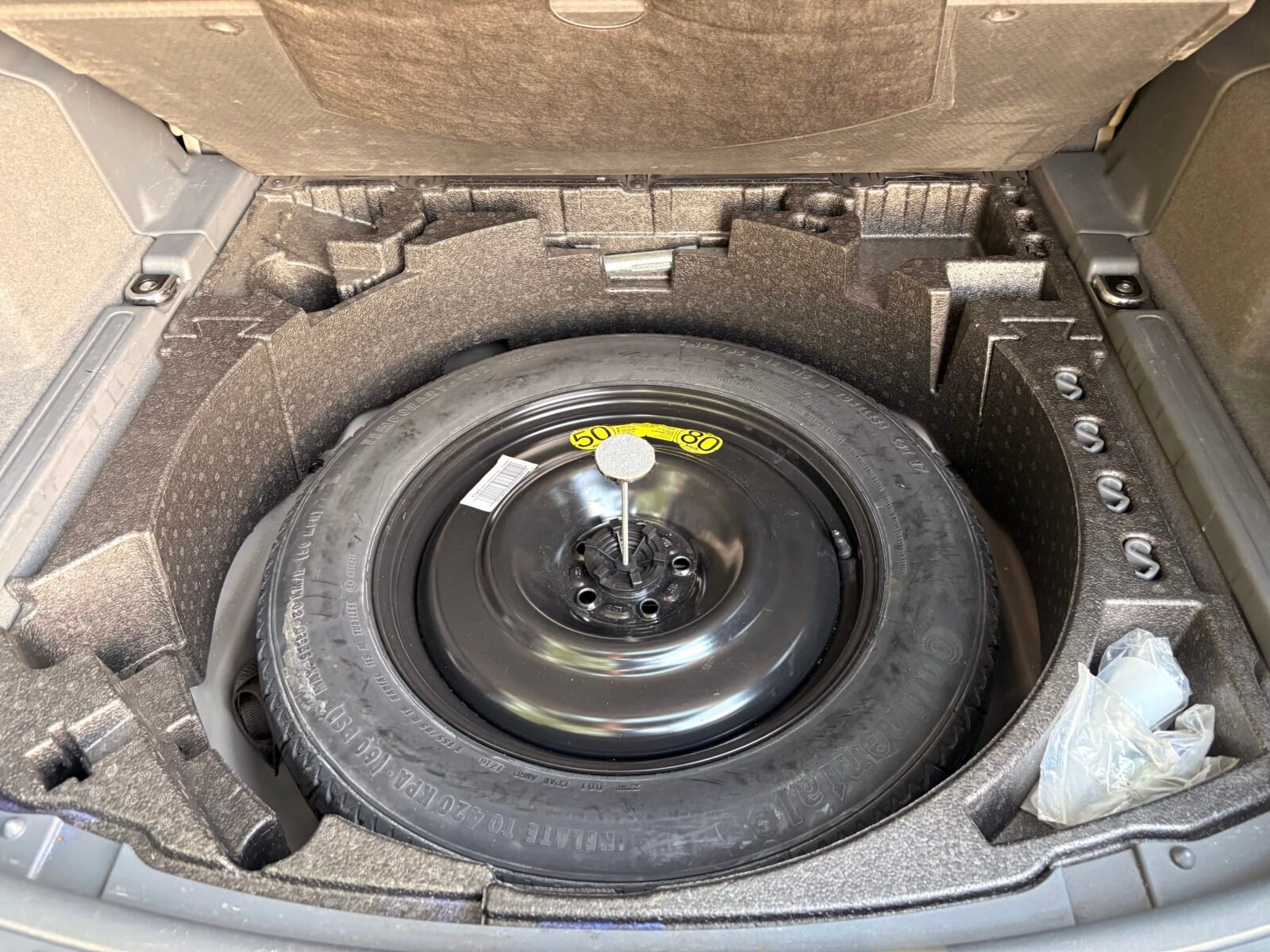 LAND-ROVER Discovery Sport