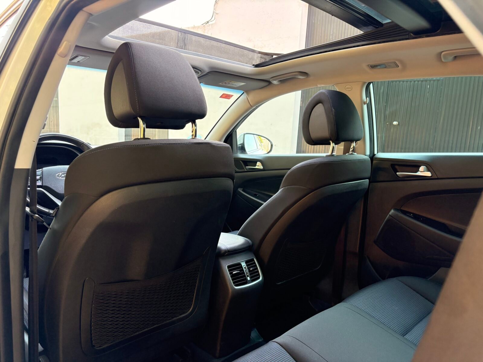 HYUNDAI Tucson Tecno bluedrive 2wd