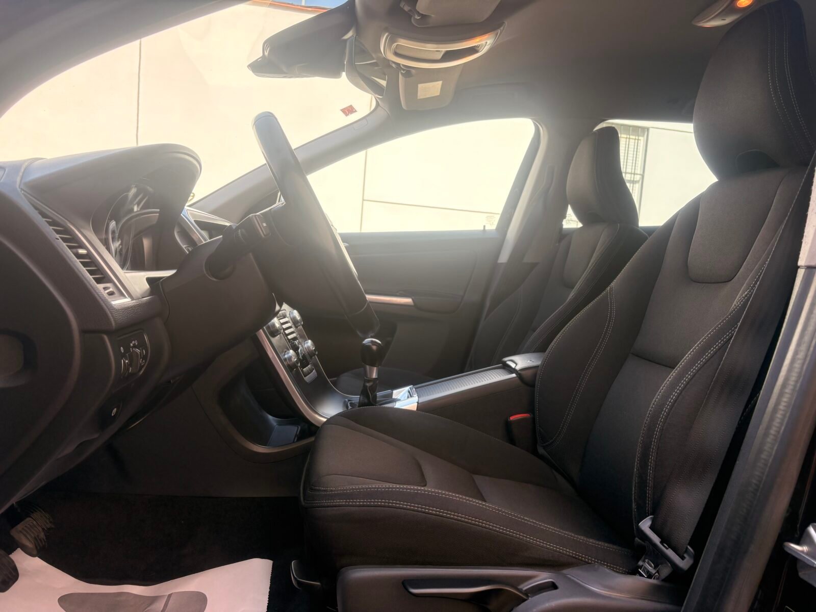 VOLVO Xc 60 Kinetic 2wd