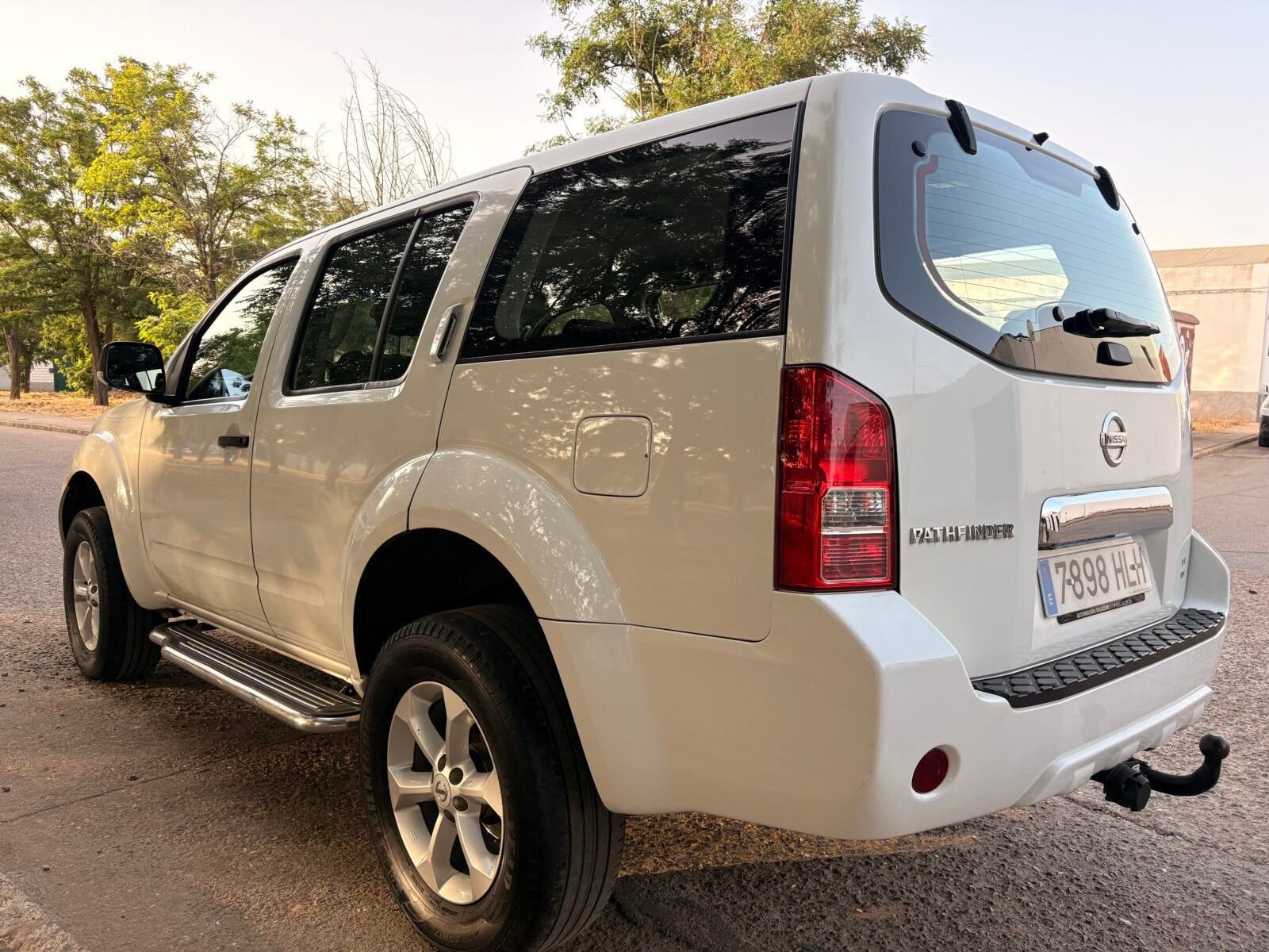 NISSAN Pathfinder 7 plazas 